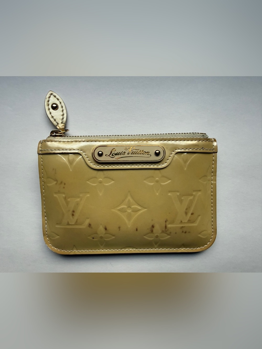 Louis Vuitton Pochette Clés NM in Monogram Vernis patent leather